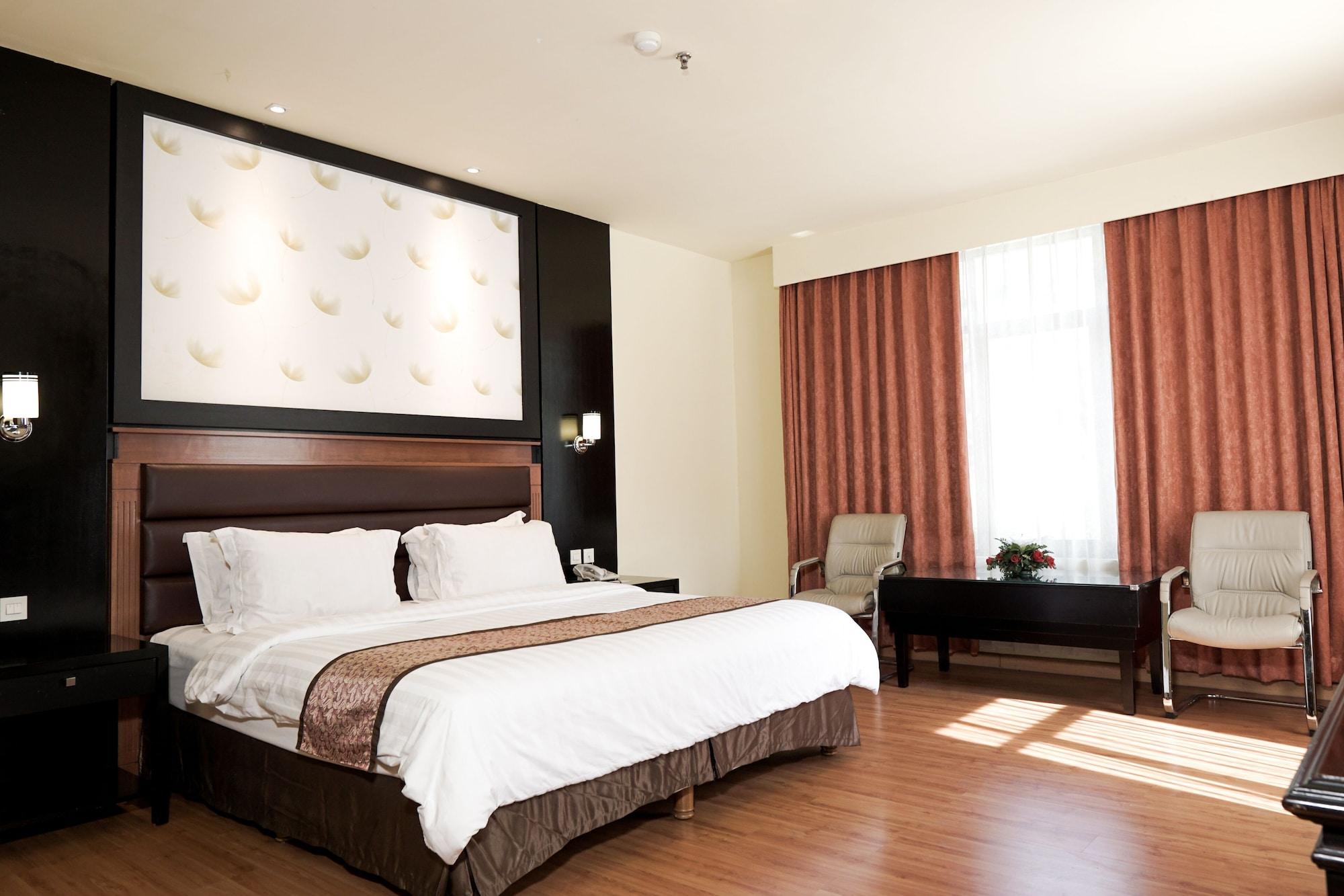 Sari Ater Kamboti Hotel Bandung Ngoại thất bức ảnh