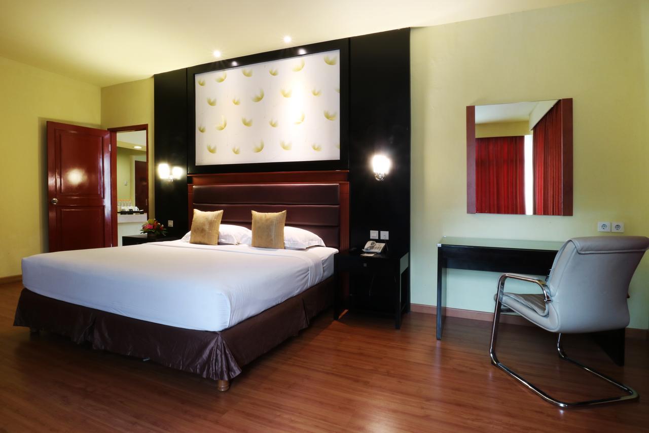 Sari Ater Kamboti Hotel Bandung Ngoại thất bức ảnh