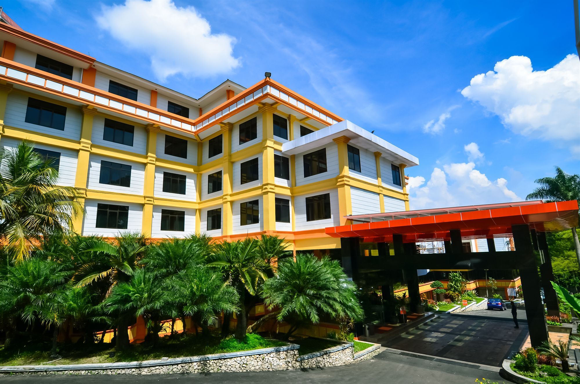Sari Ater Kamboti Hotel Bandung Ngoại thất bức ảnh